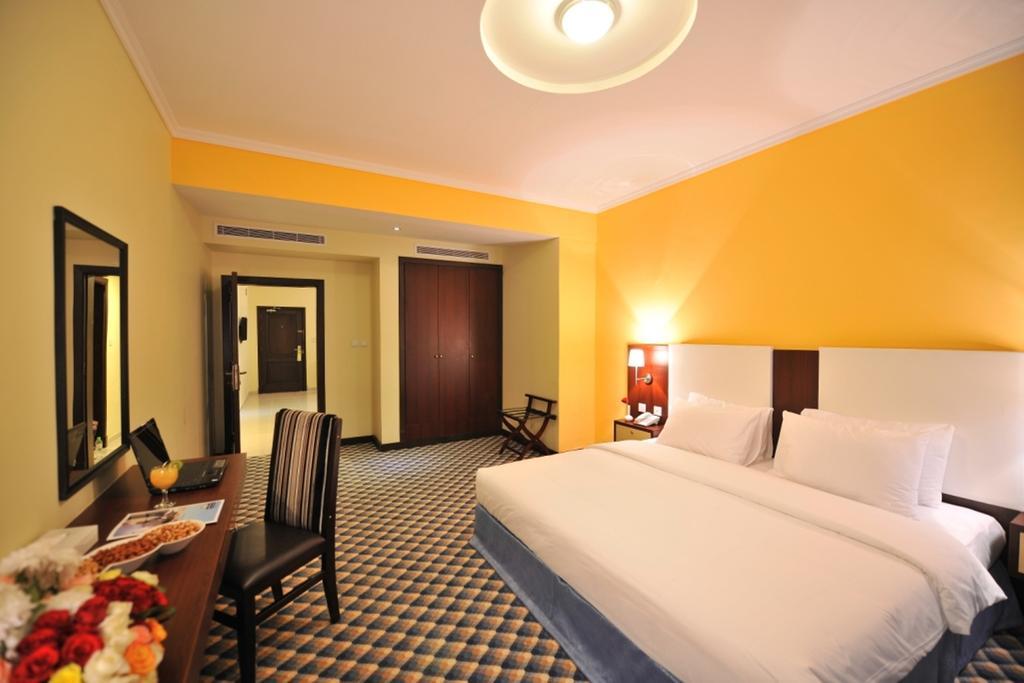 Days Hotel & Suites Jazan Room photo